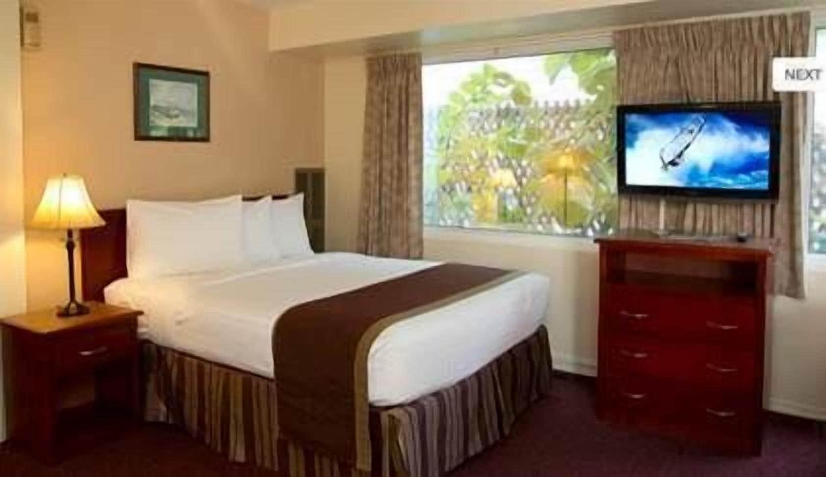Scott'S Inn & Suites Kamloops Exterior photo