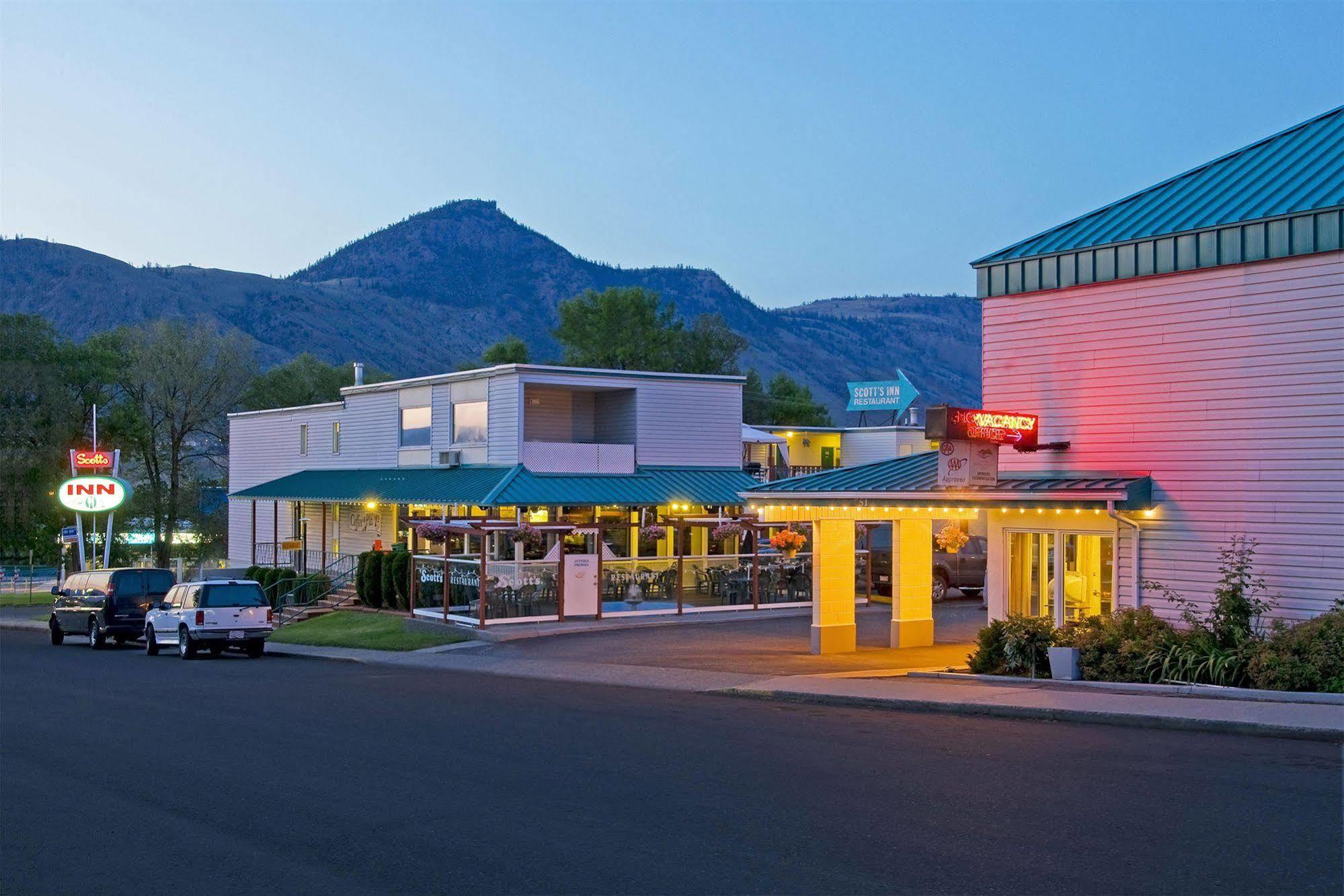 Scott'S Inn & Suites Kamloops Exterior photo